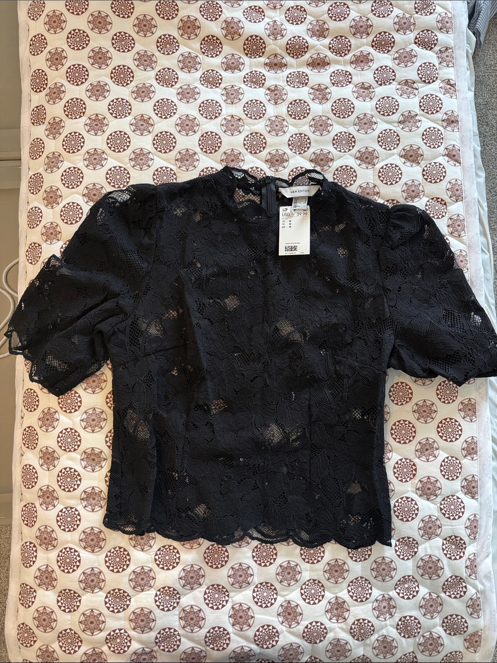 NWT H&M Black Floral Lace Puff-Sleeve Blouse